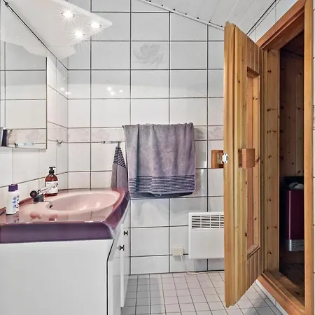 Lovely In With Sauna Prázdninový dům Glesborg