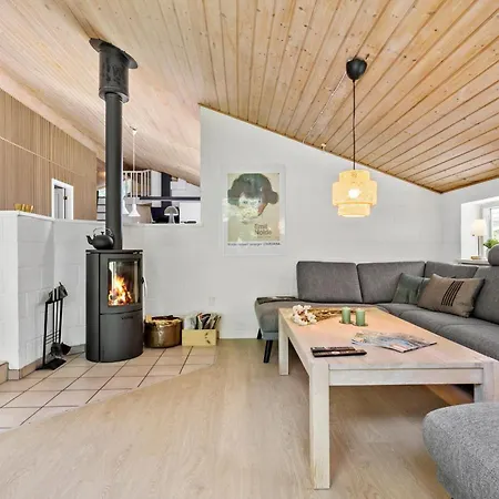 Lovely In With Sauna Hébergement de vacances